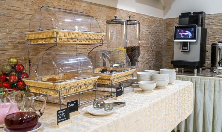 Отель "Грейс Амалия" / "Grace Amalia"